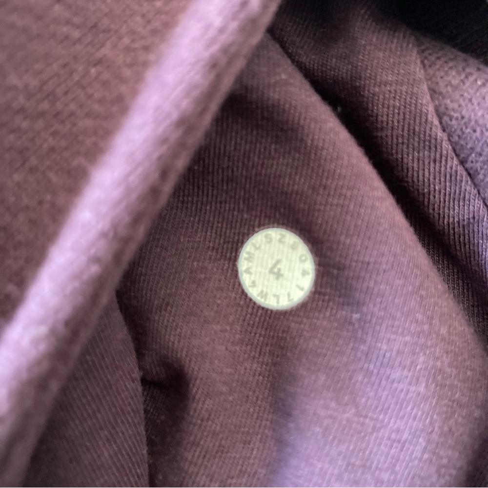 Lululemon Scuba jacket. GUC - Picture 3 of 4